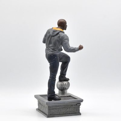 Marvel Gallery Luke Cage - Tv Series Diamond Select Toys (Exposição)