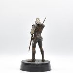 The Witcher Wild Hunt: Geralt Of Rivia – Dark Horse (Exposição) The Witcher Wild Hunt: Geralt Of Rivia - Dark Horse (Exposição)