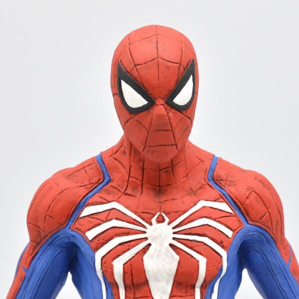 Estatua Marvel Spider Man - Resina Artesanal