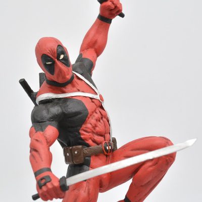 Estatua Resina Artesanal - Deadpool