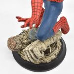 Estatua Resina Artesanal – Homem Aranha E Homem Areia Estatua Resina Artesanal - Homem Aranha E Homem Areia