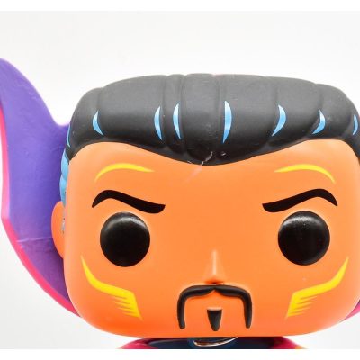 Funko Pop Marvel - Doctor Strange 651 (Special Edition) (Black Light Neon) #1