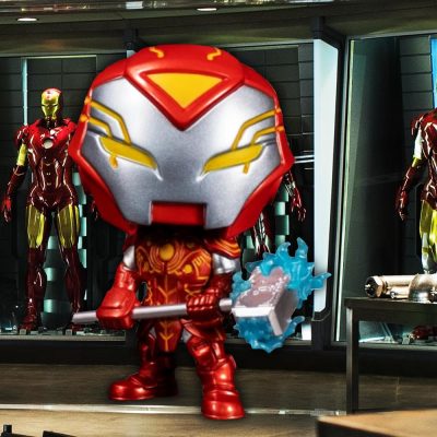 Funko Pop Marvel - Infinity Warps Iron Hammer 680 (Glows)(Special Edition)