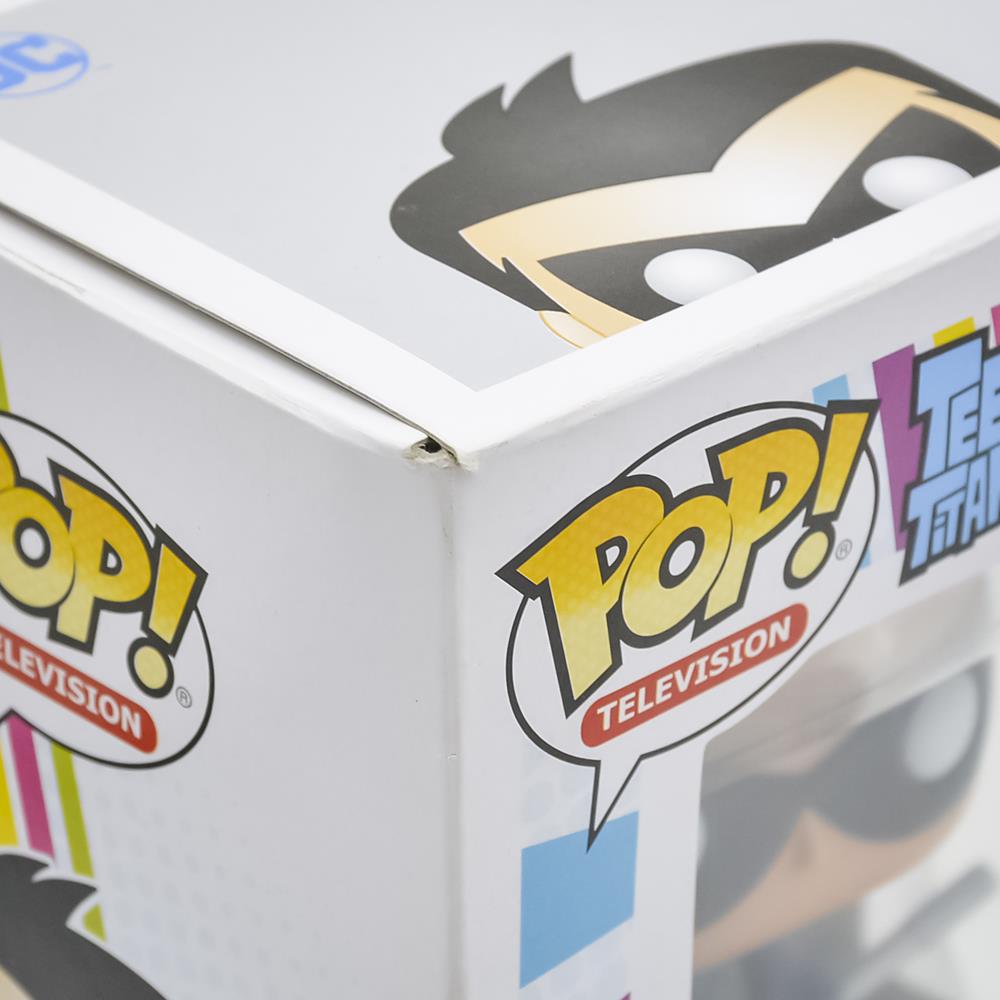 Funko Pop Television - Teen Titans Go! Robin As Nightwing 580 (Vaulted) #1