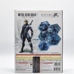 Metal Gear Solid 2 Raiden – Play Arts Kai Square Enix (Exposição) #1 Metal Gear Solid 2 Raiden - Play Arts Kai Square Enix (Exposição) #1