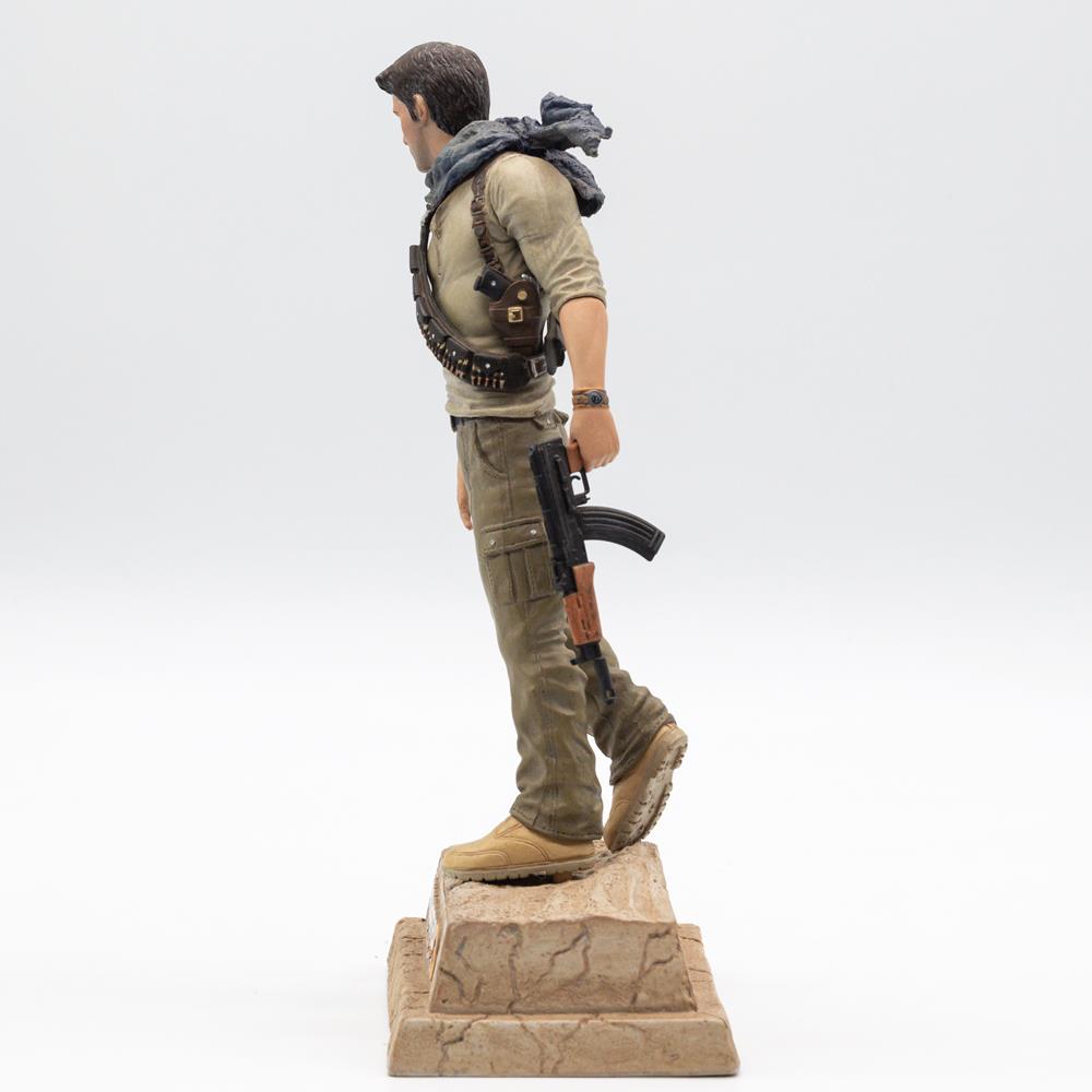 Nathan Drake - Uncharted 3 - Fan Art - Stradu Studios - Loja para  apaixonados por Games, Action Figures