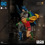Dc Comics Batman E Robin – Art Scale 1/10 Ivan Reis Iron Studios Dc Comics Batman E Robin - Art Scale 1/10 Ivan Reis Iron Studios