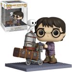Funko Pop Deluxe – Harry Potter Harry Pushing Trolley 135 Funko Pop Deluxe - Harry Potter Harry Pushing Trolley 135