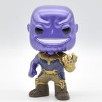 Funko Pop Marvel Thanos 289 (Infinity War) (Metallic) E Camiseta Thanos (With Guantlet) M