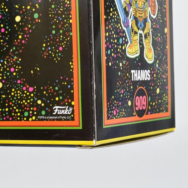 Funko Pop Marvel - Thanos 909 (Black Light) (Special Edition) #1