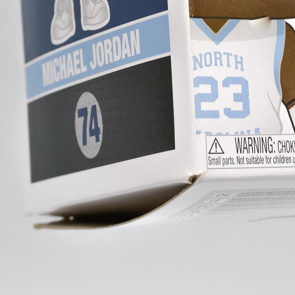 Funko Pop Basketball - North Carolina Michael Jordan 74 (Unc White) (Away Jersey) #1