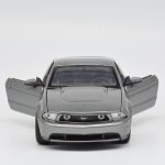 Miniatura Carro Ford Mustang Gt (2011) (Cinza) – Maisto Miniatura Carro Ford Mustang Gt (2011) (Cinza) - Maisto