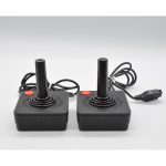 Console Atari 2600 (Com Dois Controles)