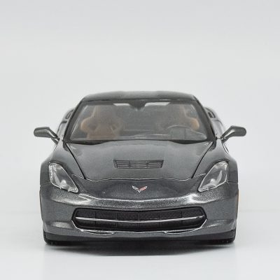 Miniatura Carro Corvette Stingray 2013 Chumbo - Maisto 1:24