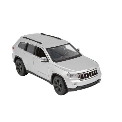 Miniatura Carro Jeep Grand Cherokee Laredo (2011) (Prata) - Maisto (1:24)