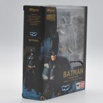 Action Figure Batman (The Dark Knight) S.H. Figuarts Bandai (2017) Action Figure Batman (The Dark Knight) S.H. Figuarts Bandai (2017)