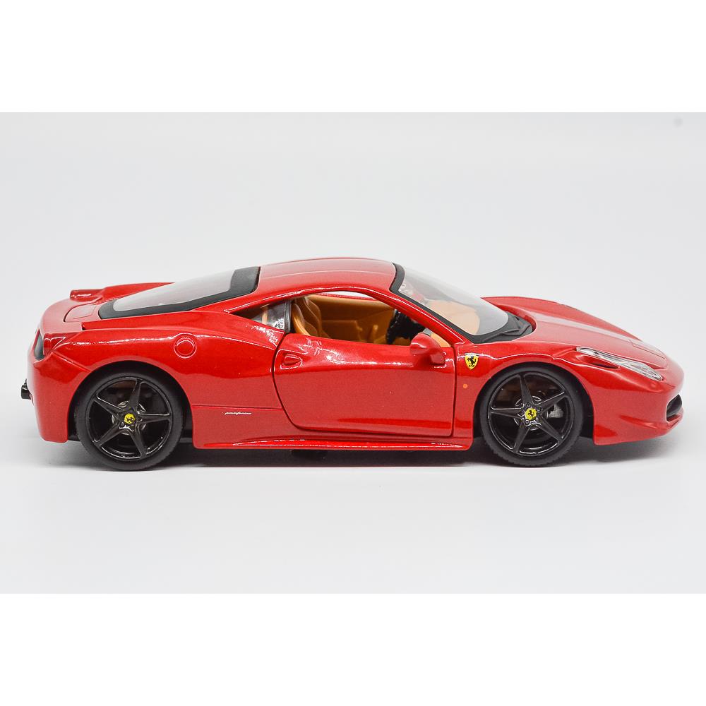 Miniatura Carro Ferrari 458 Itália (2009) (Vermelha) – Maisto (1:24) (Seminovo)