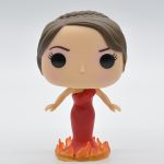 Funko Pop Katniss The Girld On Fire 225 (Jogos Vorazes) (Vaulted) #1 Funko Pop Katniss The Girld On Fire 225 (Jogos Vorazes) (Vaulted) #1