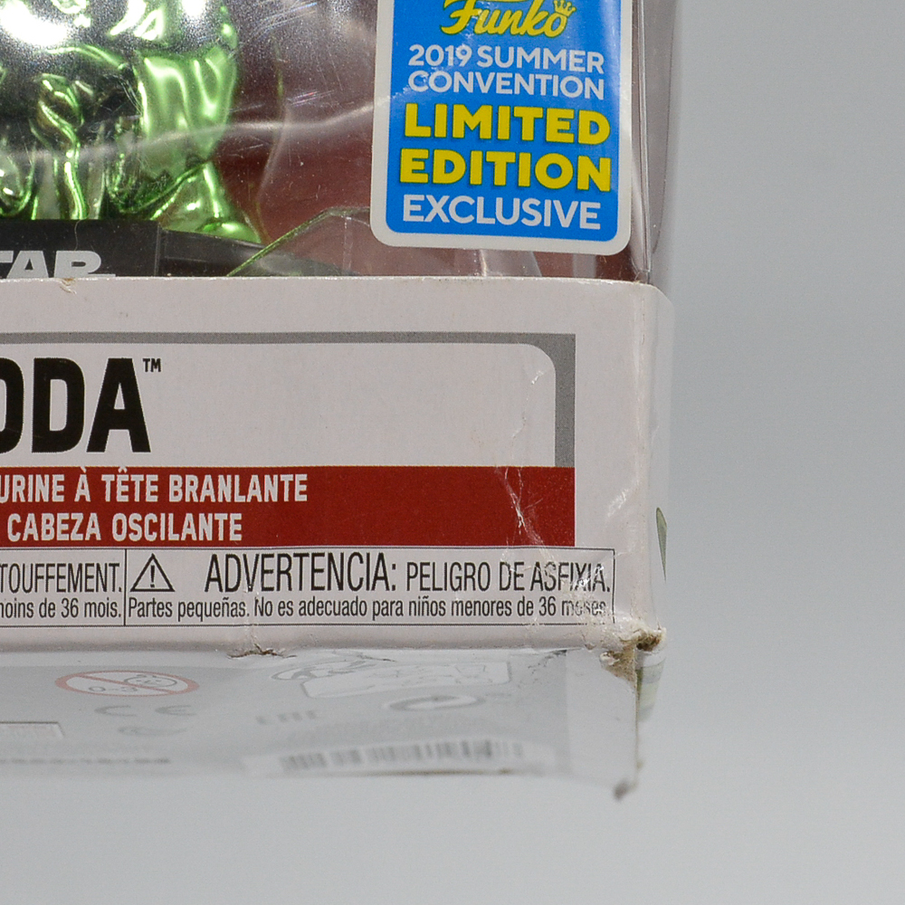 Funko Pop Yoda 124 (Green Chrome) (Star Wars) (Exclusive Summer Convention 2019)