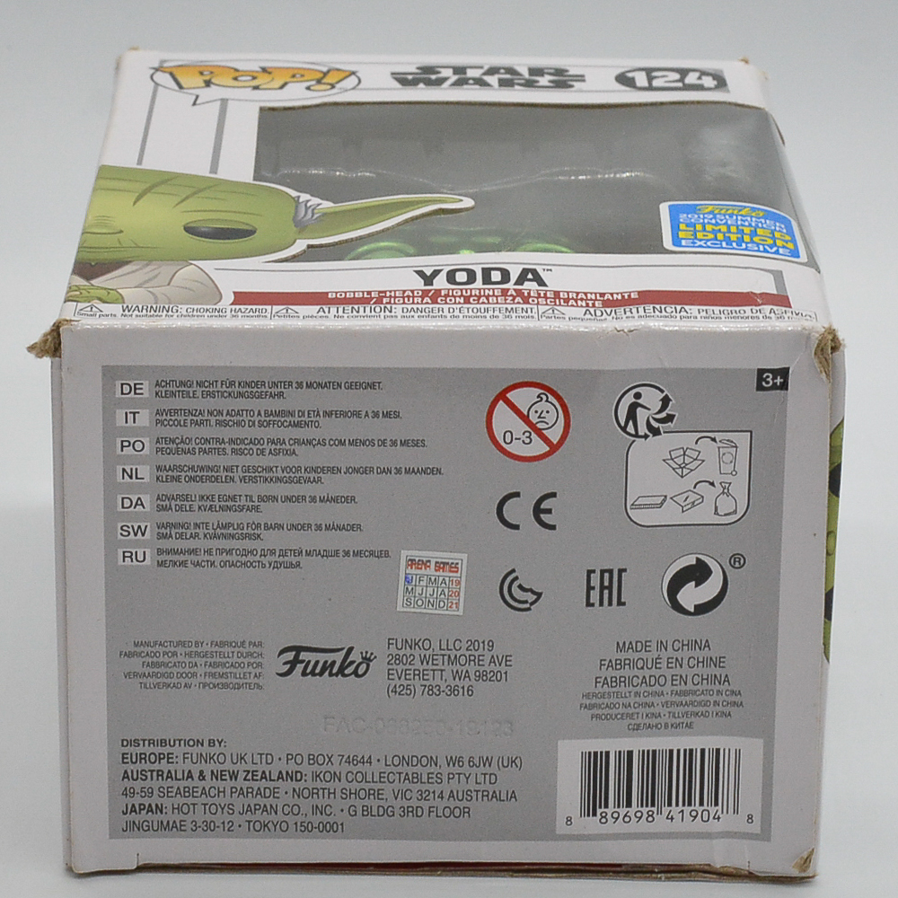 Funko Pop Yoda 124 (Green Chrome) (Star Wars) (Exclusive Summer Convention 2019)