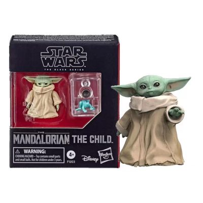 Miniatura Star Wars: The Mandalorian The Child (Baby Yoda) Black Series Hasbro