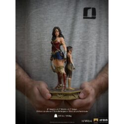 Wonder Woman & Young Diana Deluxe (Ww84) - Art Scale 1/10 - Iron Studios