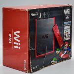 Console Nintendo Wii Mini Vermelho Com Caixa + Mario Kart Console Nintendo Wii Mini Vermelho Com Caixa + Mario Kart