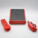 Console Nintendo Wii Mini Vermelho Com Caixa + Mario Kart Console Nintendo Wii Mini Vermelho Com Caixa + Mario Kart