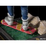 Marty Mcfly On Hoverboard (Back To The Future) Art Scale 1/10 Iron Studios Marty Mcfly On Hoverboard (Back To The Future) Art Scale 1/10 Iron Studios