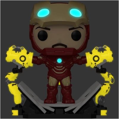 Funko Pop Iron Man With Gantry 905 (Glows In The Dark) (Sized)