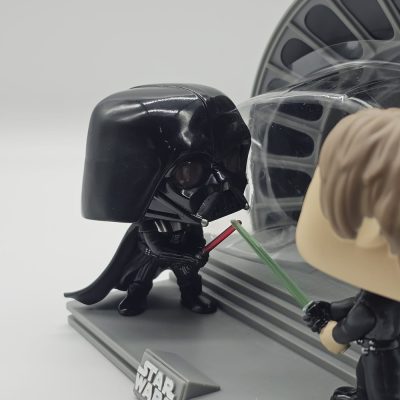 Funko Pop Darth Vader Vs. Luke Skywalker 612 (Moments) (Sem Caixa)