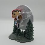 Funko Pop Elliott And E.T. 1259 (Moments) (Sem Caixa) Funko Pop Elliott And E.T. 1259 (Moments) (Sem Caixa)