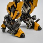 Bumblebee Deluxe - Transformers: The Last Knight - Threezero