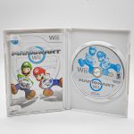 Mario Kart Wii – Nintendo Wii (Com O Volante) (Seminovo) Mario Kart Wii - Nintendo Wii (Com O Volante) (Seminovo)