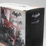 Action Figure Batman – Arkham City (1970S Batsuit Skin) – Play Arts Kai Action Figure Batman – Arkham City (1970S Batsuit Skin) – Play Arts Kai