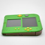 Console Nintendo 2Ds - Edição Especial The Legend Of Zelda: Ocarina Of Time 3D (Link Edition)