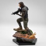 Marvel Civil War Winter Soldier 1/10 Art Scale - Iron Studios (Exposição)