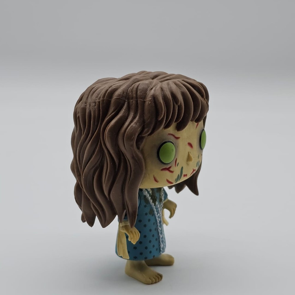 Funko Pop Movies - The Exorcist Regan 203 (Sem Caixa)