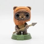 Funko Pop Star Wars - Wicket W. Warrick (Endor) 290 (Sem Caixa)