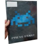 Quadro Metal 26X19cm Press Start