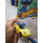 Carrinho Hot Wheels – Racer Verse – Stitch (Disney) Hkb86 Carrinho Hot Wheels - Racer Verse - Stitch (Disney) Hkb86