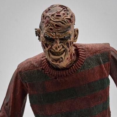 Action Figure Neca Ultimate - A Hora Do Pesadelo - Freddy Krueger 30Th Anniversar