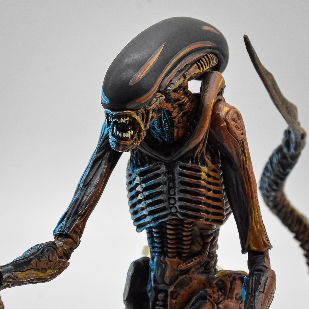Alien 3 - Neca (Suporte Base Quebrada) (Usado)