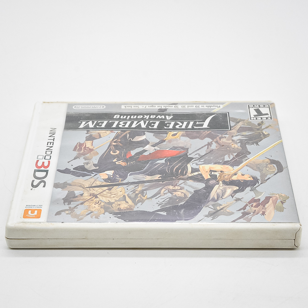Fire Emblem: Awakening - Nintendo 3Ds (Label Descolando) (Fotos Reais) (Usado)