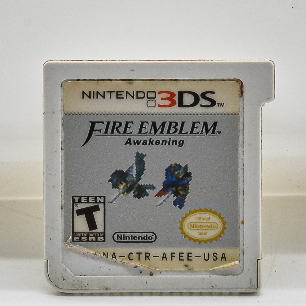 Fire Emblem: Awakening - Nintendo 3Ds (Label Descolando) (Fotos Reais) (Usado)