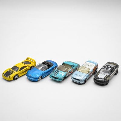 Lote 15 Carrinhos Hotwheels, Matchbox & Maisto (Usado)