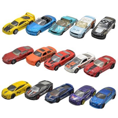 Lote 15 Carrinhos Hotwheels, Matchbox & Maisto (Usado)