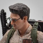 Egon Spengler Ghostbusters Art Scale 1/10 - Iron Studios (Usado) (Com Detalhe)
