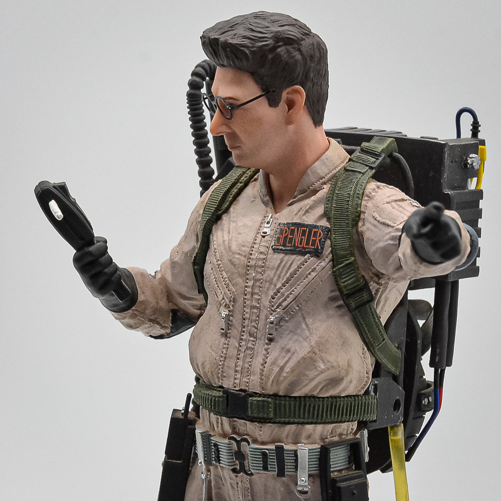 Egon Spengler Ghostbusters Art Scale 1/10 - Iron Studios (Usado) (Com Detalhe)